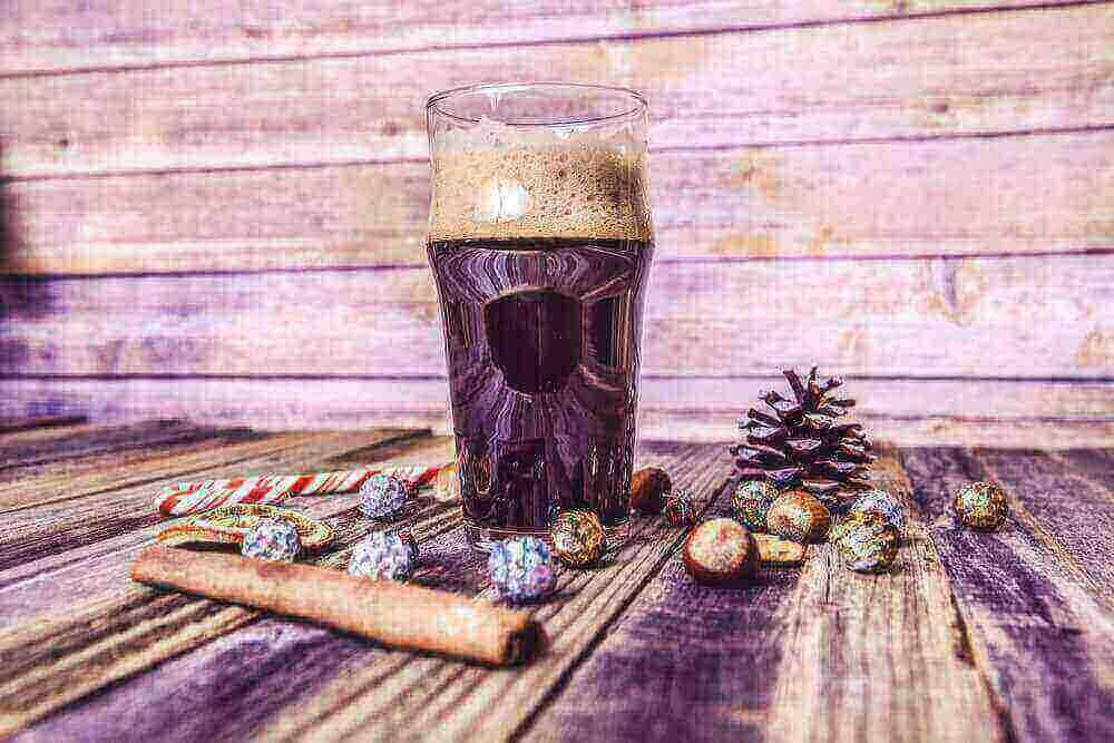 Guida al Dry Stout: birra scura irlandese con schiuma cremosa