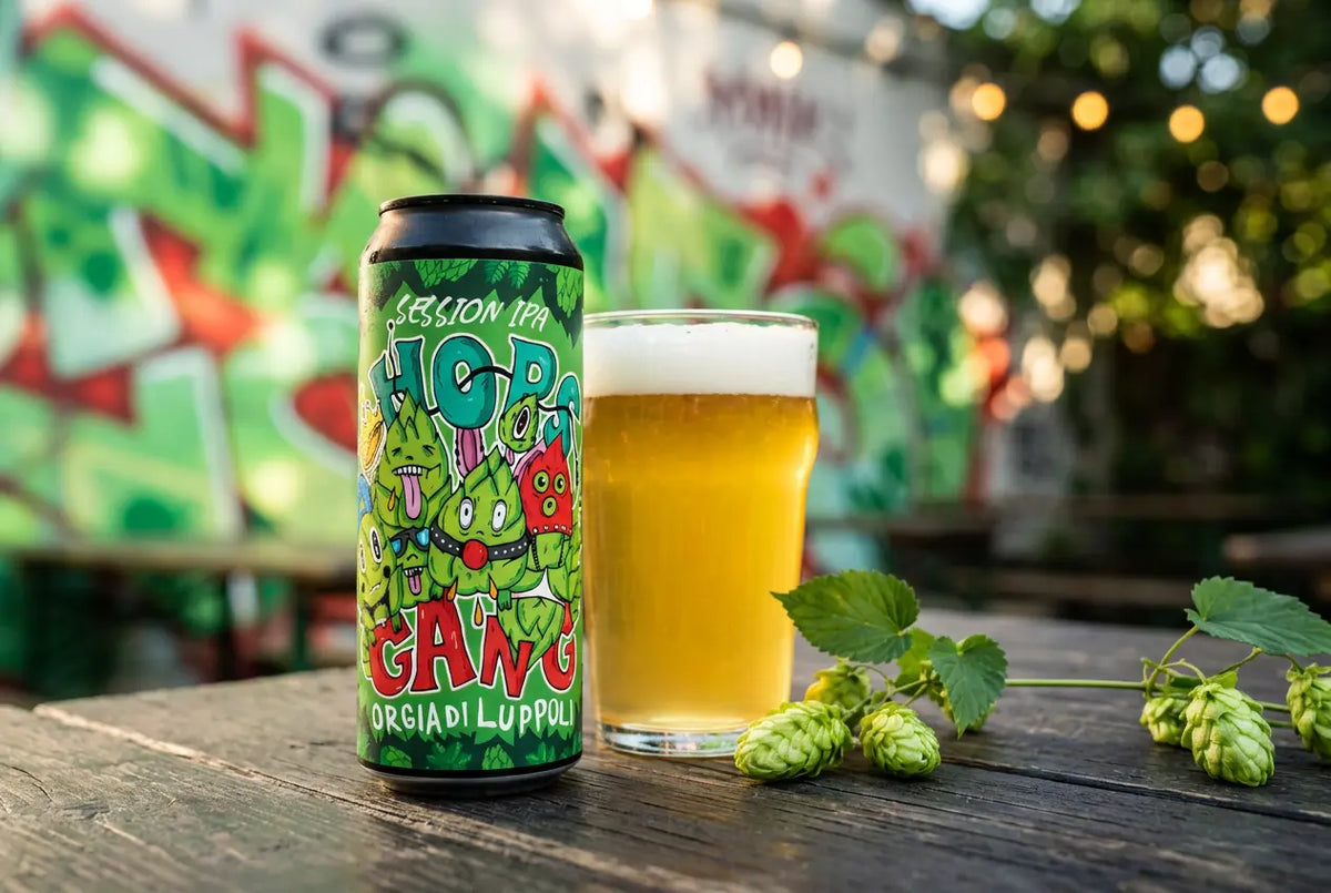 Hops Gang di Birra Amiata è una Session IPA al 4,3% vol. che unisce una base amara e secca al carattere aromatico del luppolo-maltese.beer
